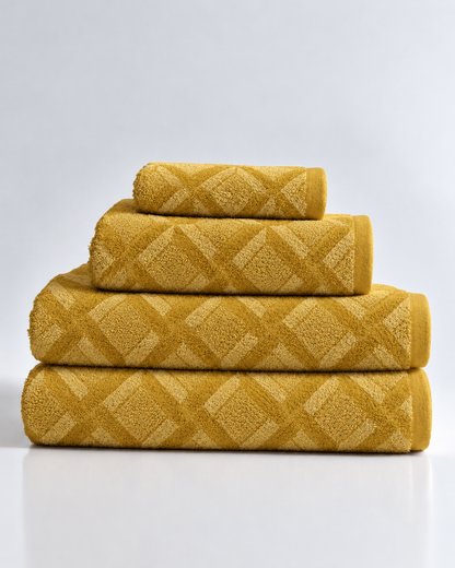 COTTON YARN DYED BATH TOWEL